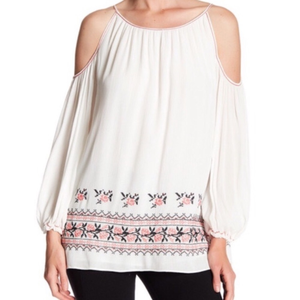 NEW Max Studio Boho Embroidered Cold Shoulder Top Style# 7703E37 Size S